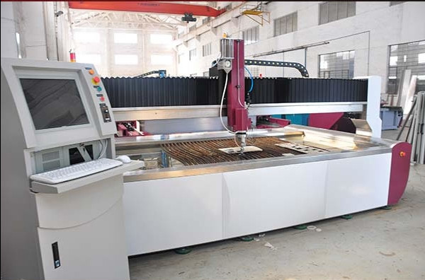 Máquina de corte a jato de água de 4 eixos para telha de granito de mármore