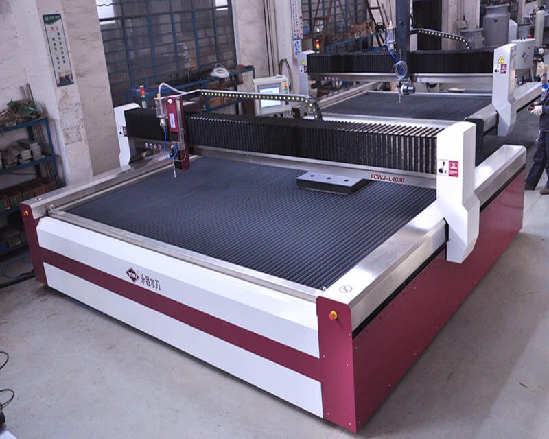 Máquina de corte por jato de água tipo pórtico de 3 eixos