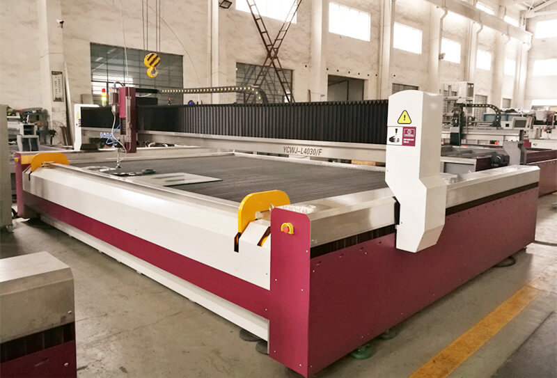 Jato de água YC com suporte de rolagem será exportado para o Egito