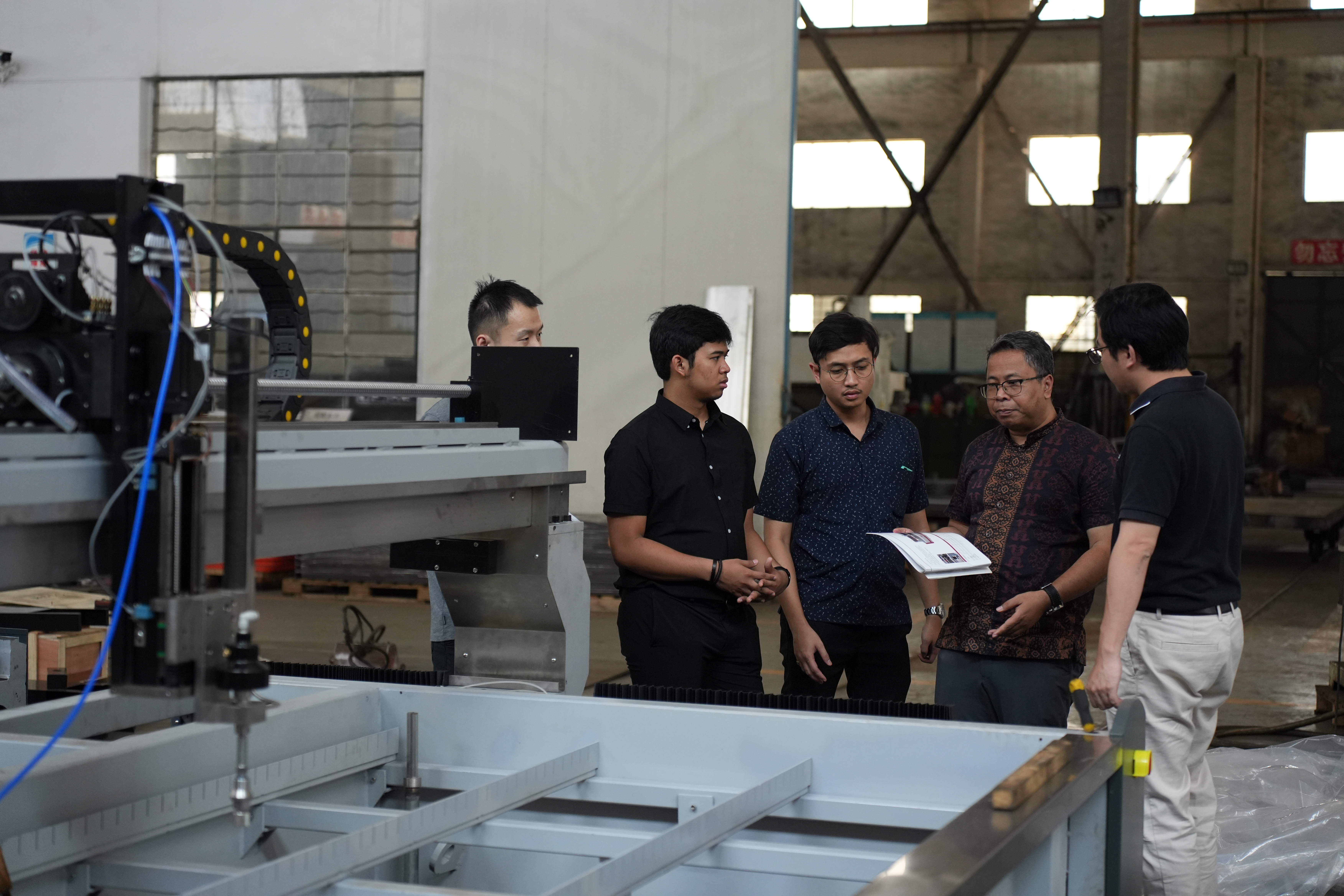Máquina CNC a jato de água YC - YCWJ-3742-L3525: líder desde 2005