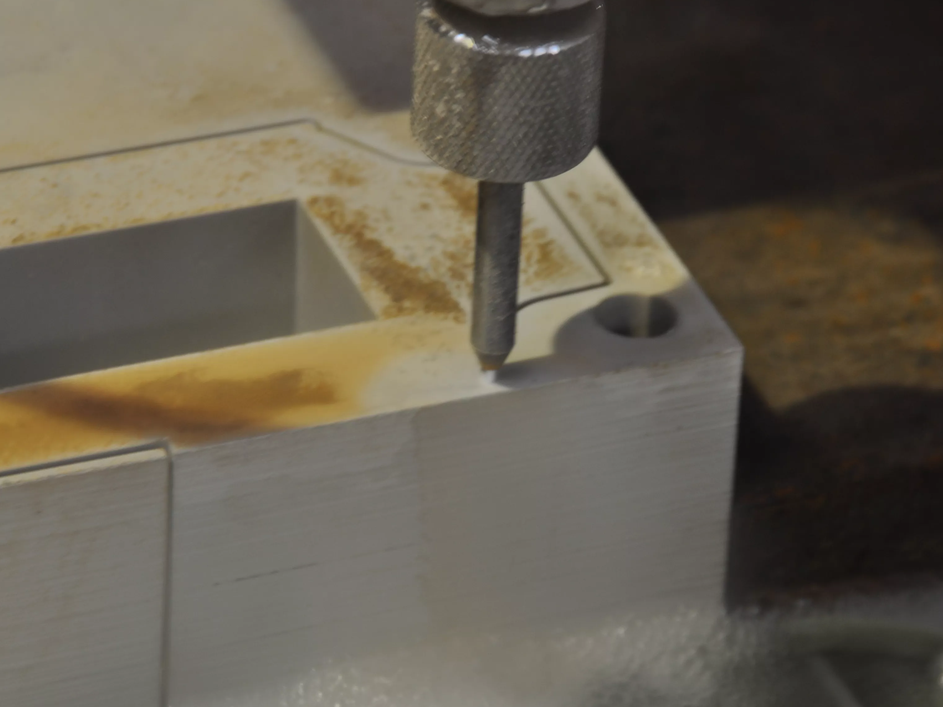 Maximizando a eficiência com a pressão da máquina de corte a jato de água