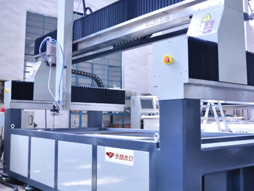 Compreendendo o corte de jato de água e seu mecanismo