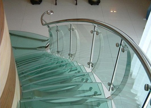 m&aacute;quina de corte de jato de &aacute;gua de vidro temperado.jpg