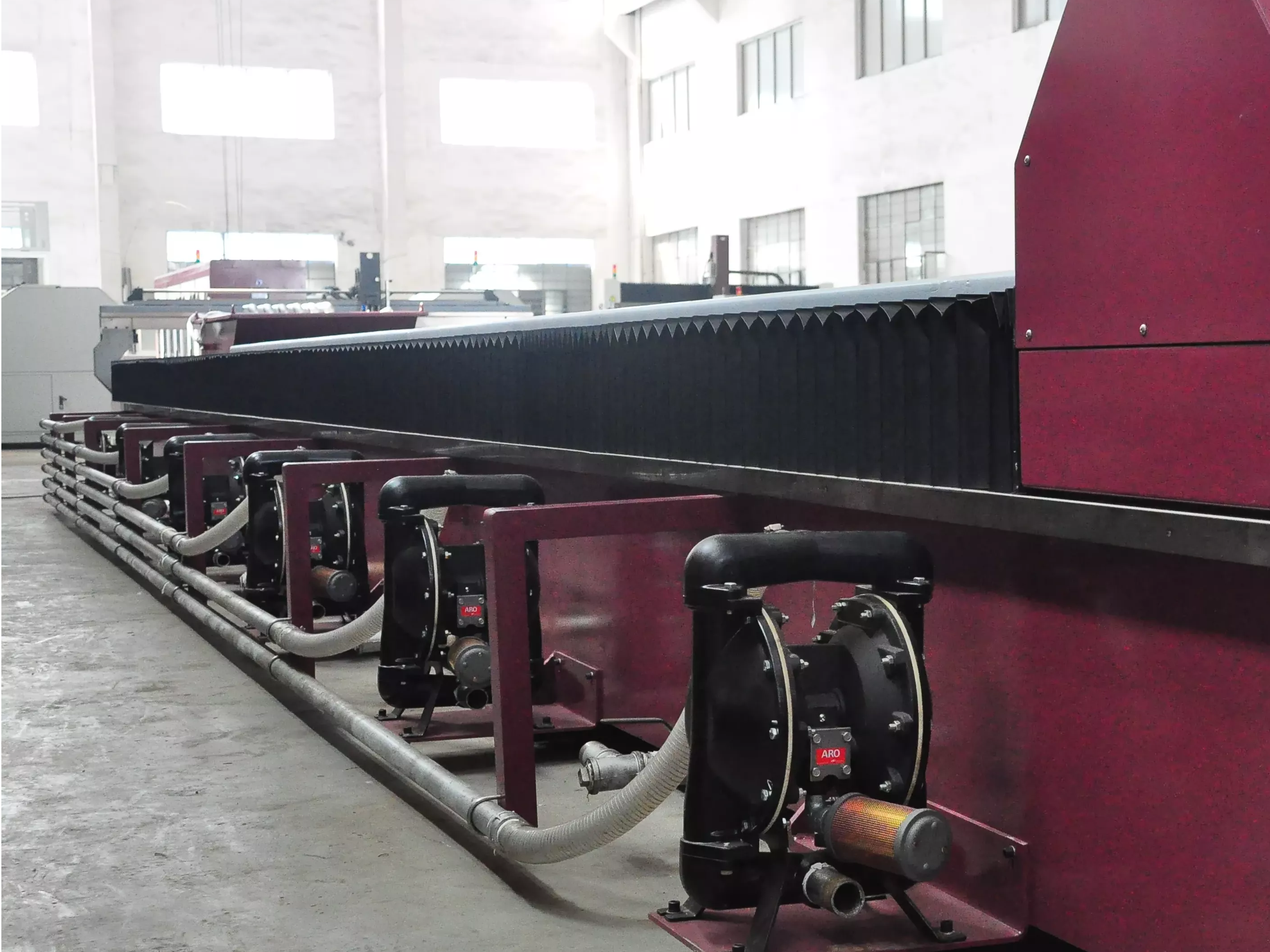 Serviços de corte e máquina de corte CNC de alta qualidade perto de mim