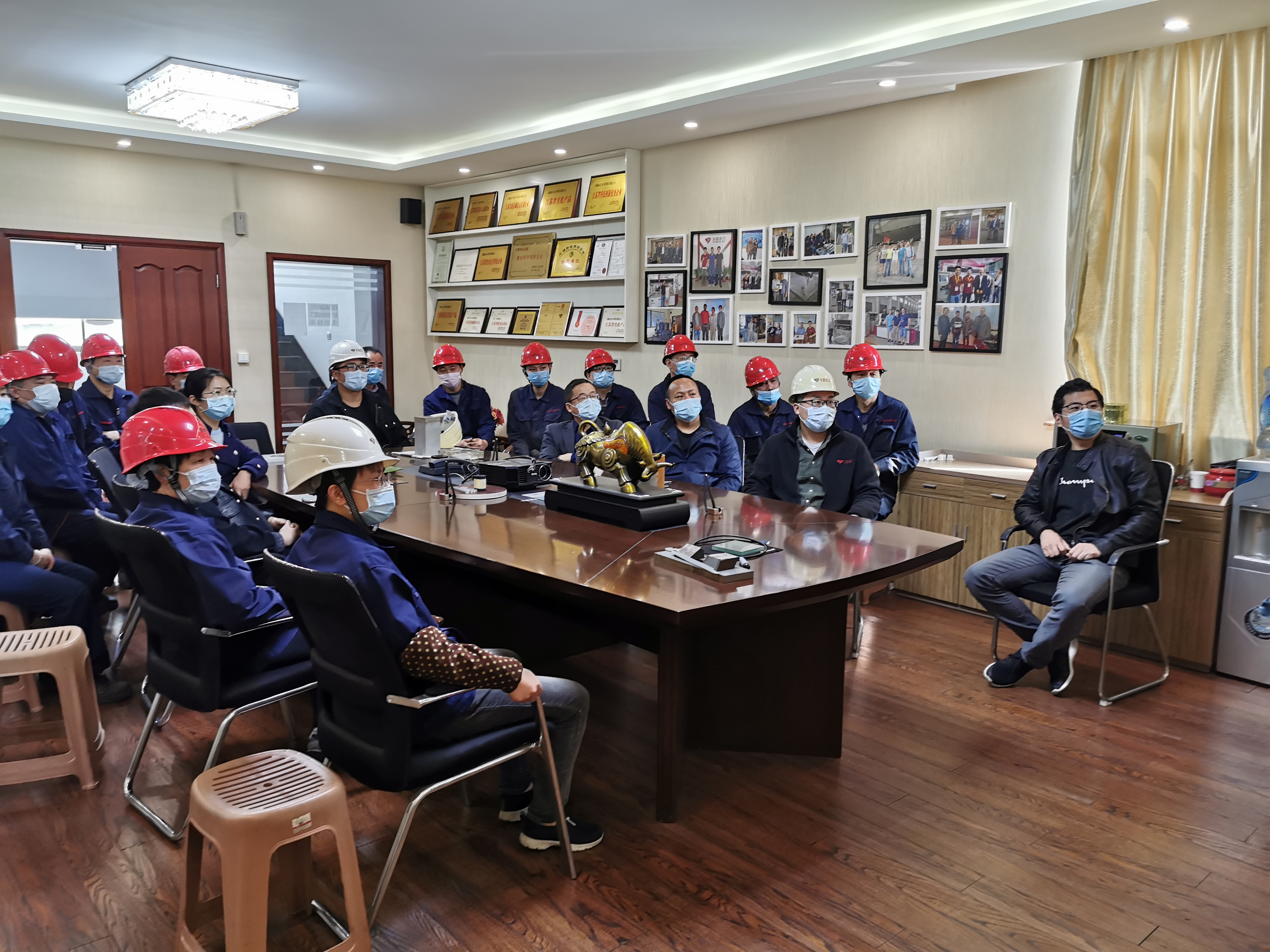 Reunião temática sobre produção de segurança