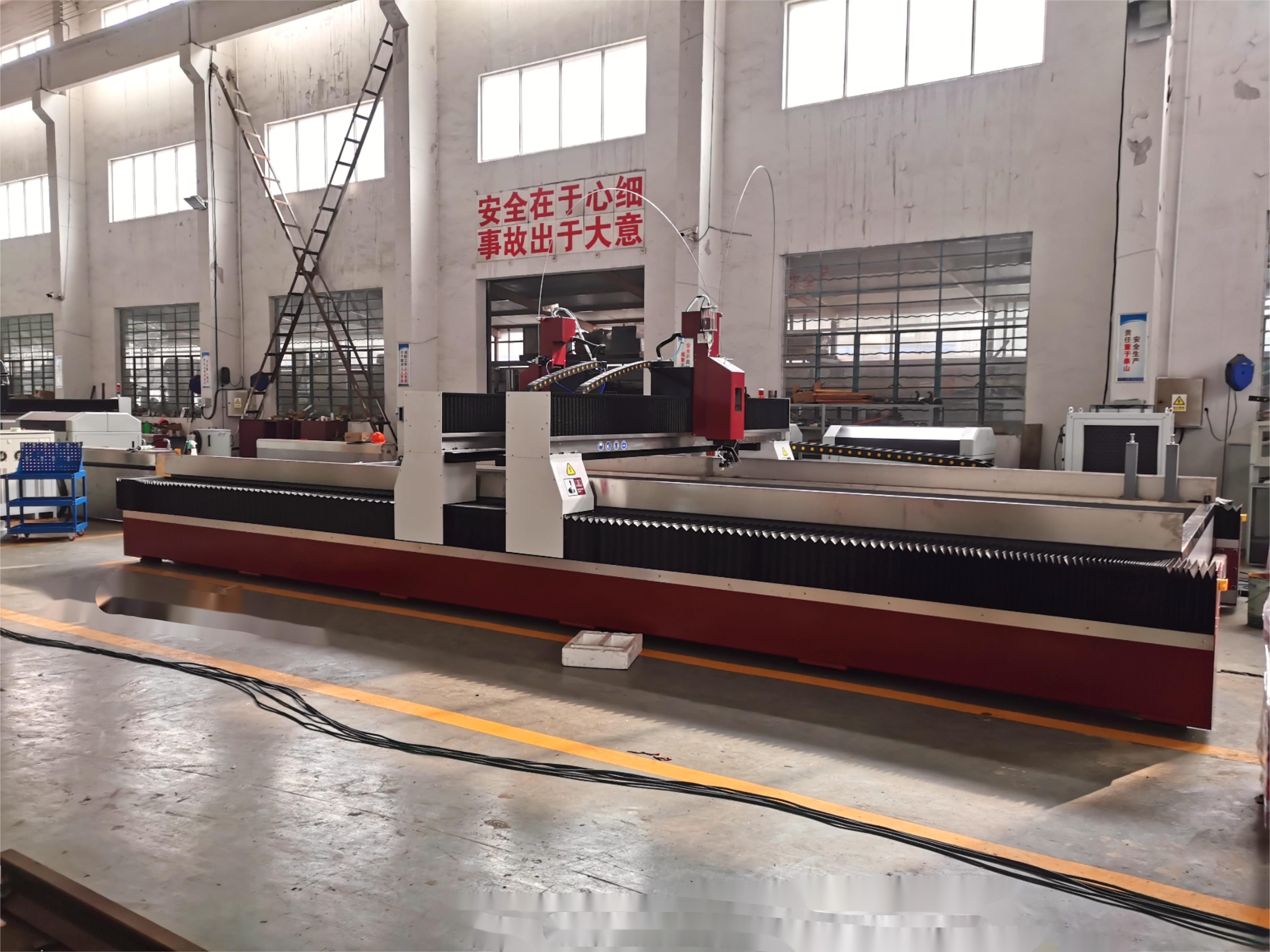 YC WaterJet revela o sistema de jato de água dupla de última geração: redefinida de precisão para aplicações industriais pesadas