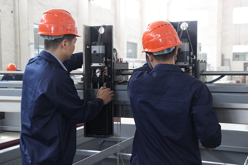 Manutenção da máquina de corte de jato aquático